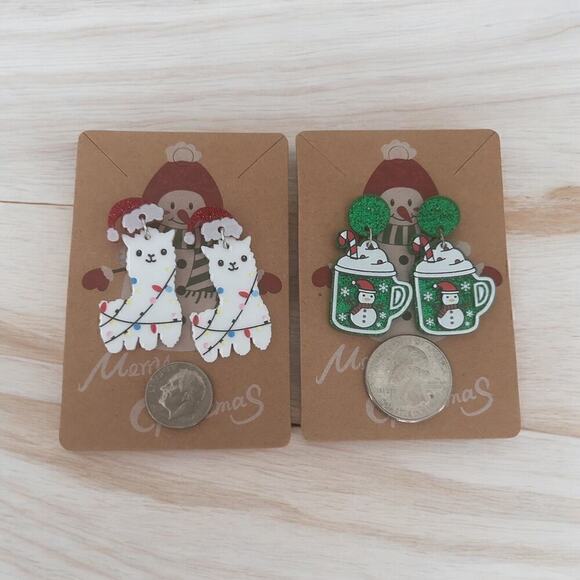 Set of 2 New Acrylic Earrings Lama and Hot Cocoa Snowman - Picture 3 of 3